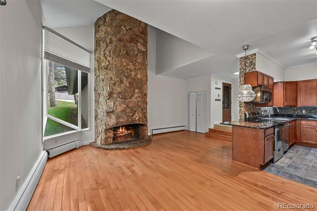 Building Photo - 30243 Pine Crest Dr