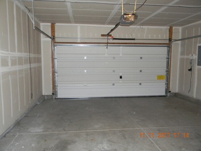 Building Photo - Roseville, Cresleigh Highlands, Near Galleria Mall, Single Story 3/4 Bed/office , Gardner, Patio ...