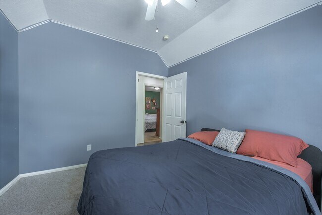 Building Photo - 4606 Atascocita Trail
