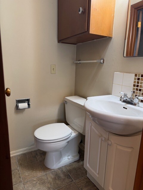 Building Photo - 524 S Fabrique Dr