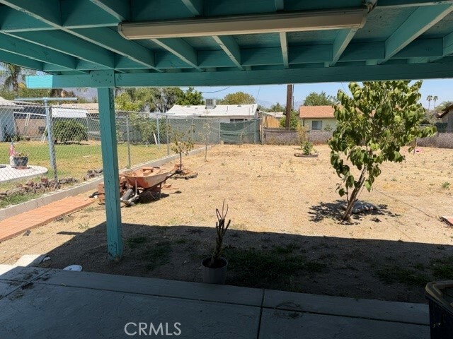 Building Photo - 3941 Carmelina St