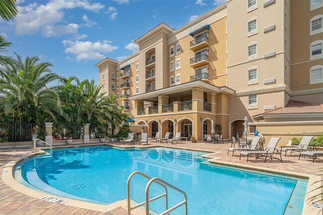 Building Photo - 1064 N Tamiami Trl