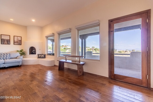 Building Photo - 6269 N Paseo Valdear