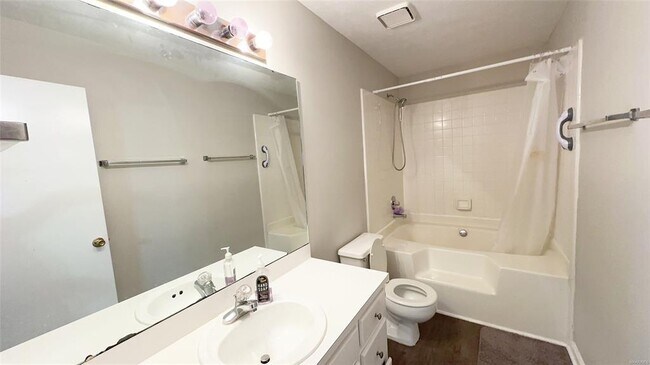 Building Photo - 5757 Sweet Meadow Dr