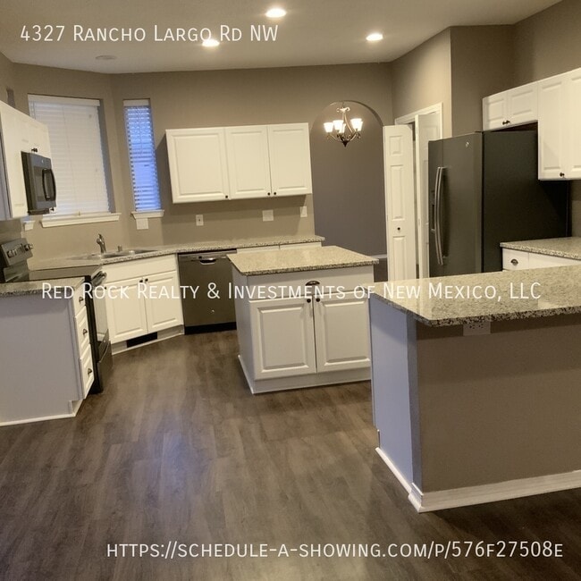 Building Photo - 4327 Rancho Largo Rd NW