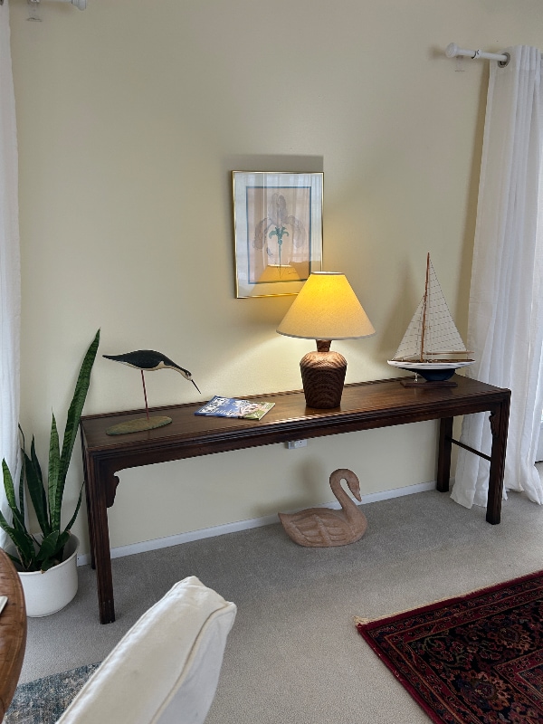 Building Photo - 1220 Lakeside Dr