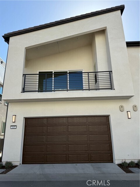 Building Photo - 105 Proctor