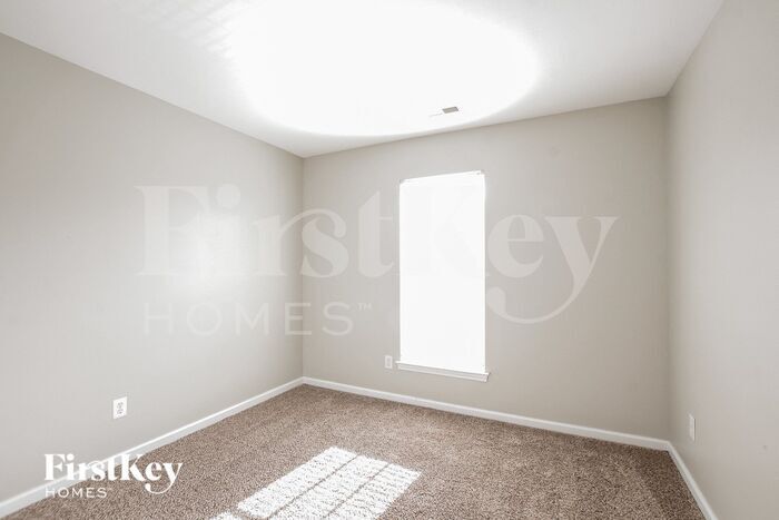 Building Photo - 2022 Bridleside Dr
