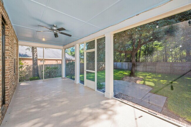 Building Photo - 106 Black Bear Circle