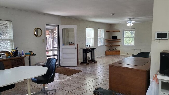 Building Photo - 25208 Old Ferry Rd