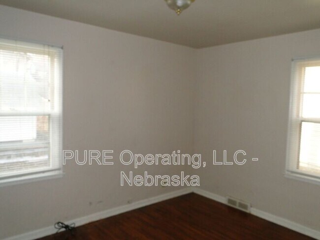 Building Photo - 4602 N 47th St