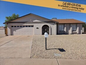 Building Photo - Nice corner Home in Tempe