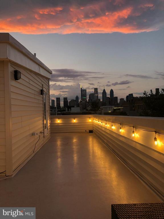 Building Photo - 1937 Gerritt St