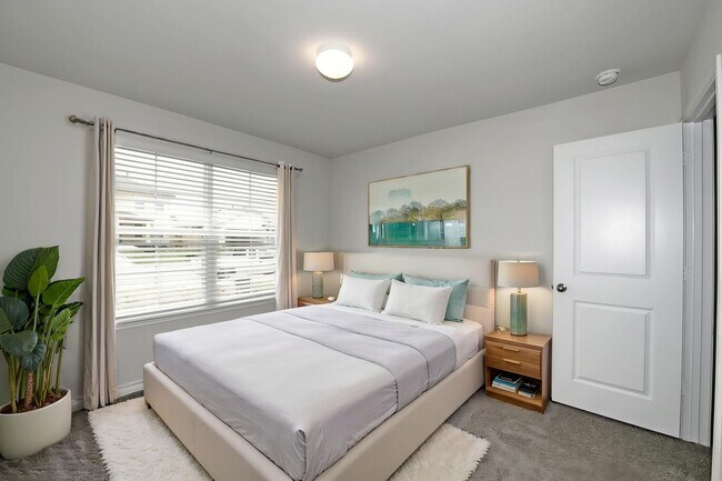 Building Photo - 13035 Minuet Sway