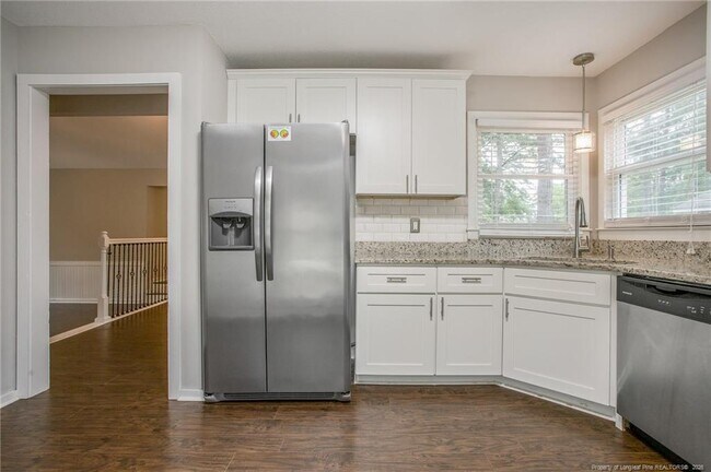 Building Photo - 4616 Pine Needle Ct