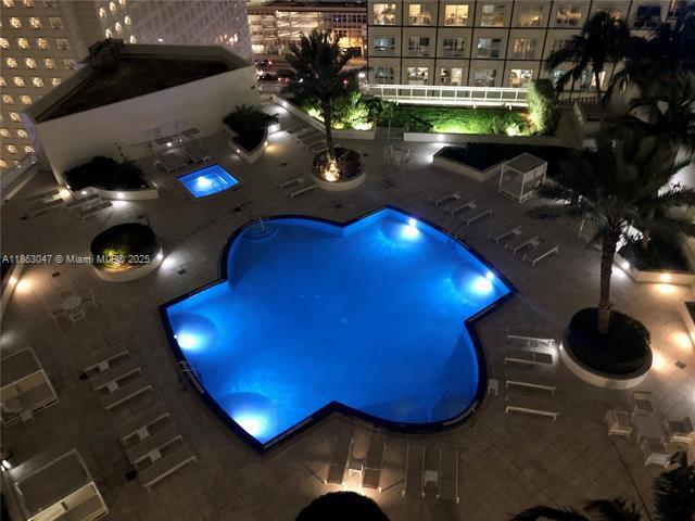 Building Photo - 300 S Biscayne Blvd