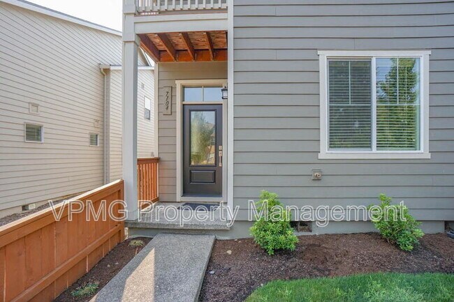 Building Photo - 7104 NE 155th Pl