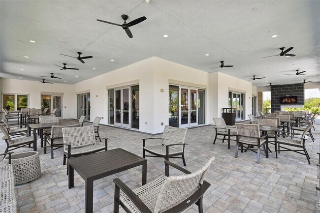 Building Photo - 4647 Garofalo Rd