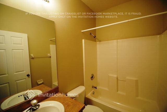 Building Photo - 1310 Buffing Cir SE