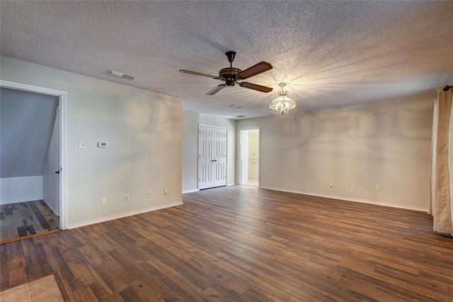 Building Photo - 3210 Faulkner Dr