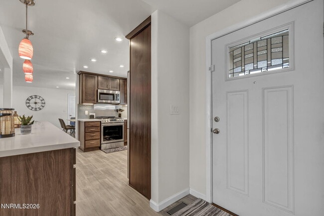 Building Photo - 13785 Kewanna Trail