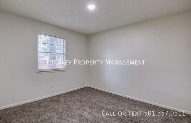 Building Photo - 8819 Tanya Dr