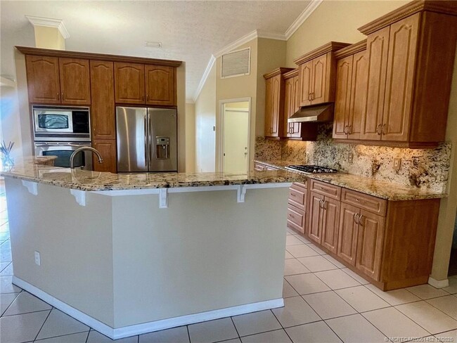 Building Photo - 1397 SW 24th Ln