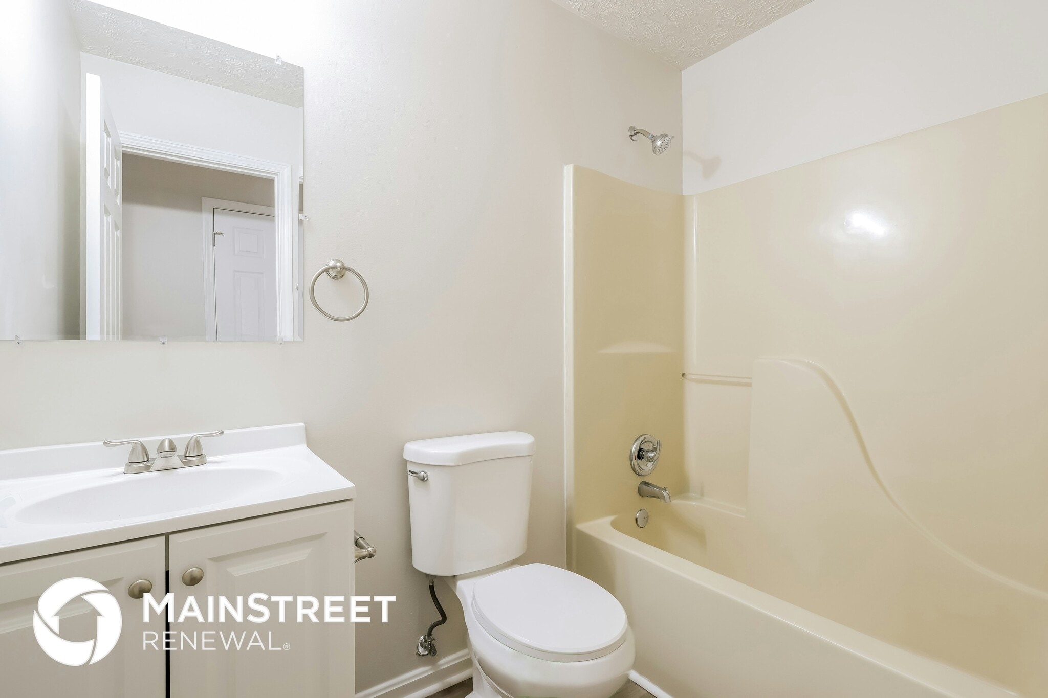 Building Photo - 922 Pebble Creek Dr