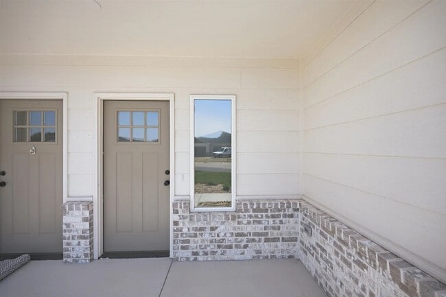 Building Photo - 119 Mendocino Ct