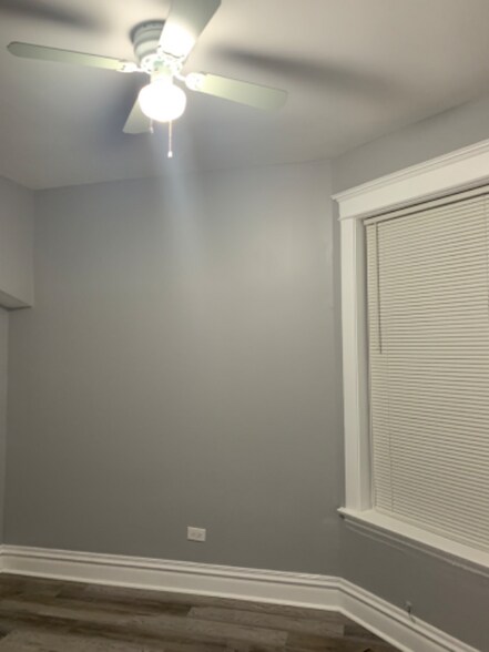 Building Photo - 6629 S Green St