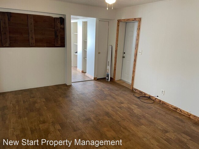 Building Photo - 3 br, 2 bath House - 33882 State Rd 62 Blu...