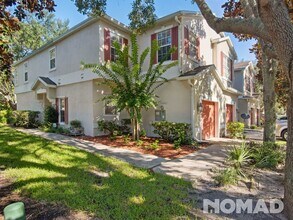 Building Photo - 3 Bedroom Townhome in Apopka