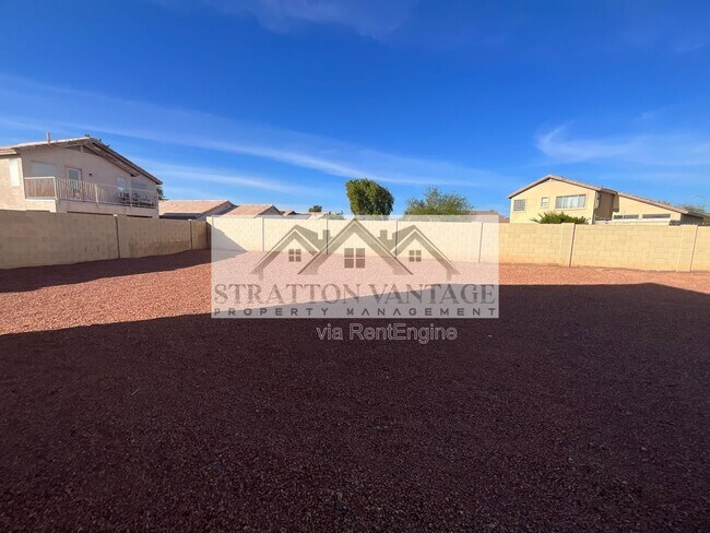 Building Photo - 15582 W Rio Vista Ln