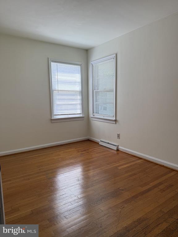 Building Photo - 1316 Stafford Ave