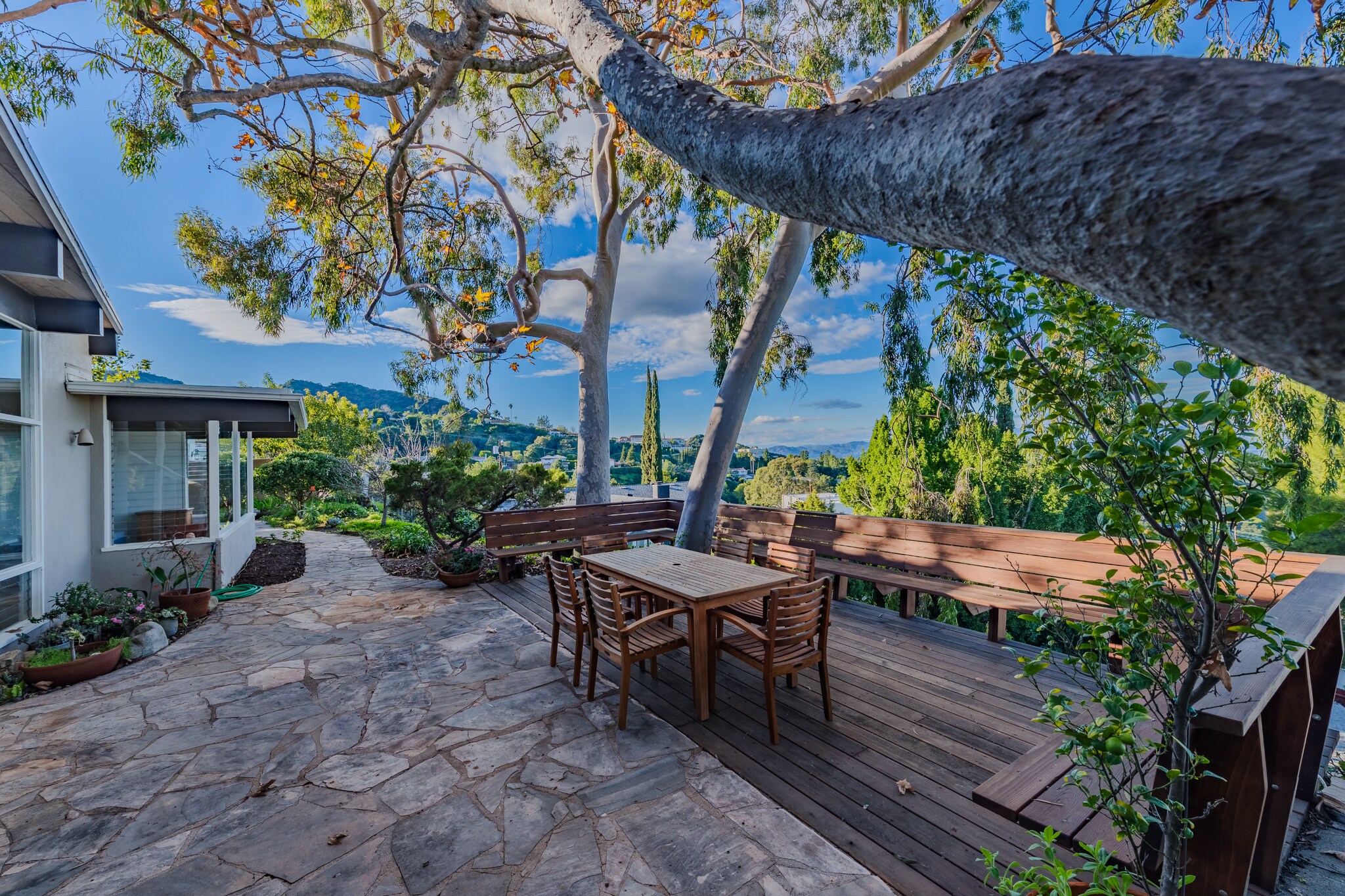 Building Photo - 16703 Alginet Pl