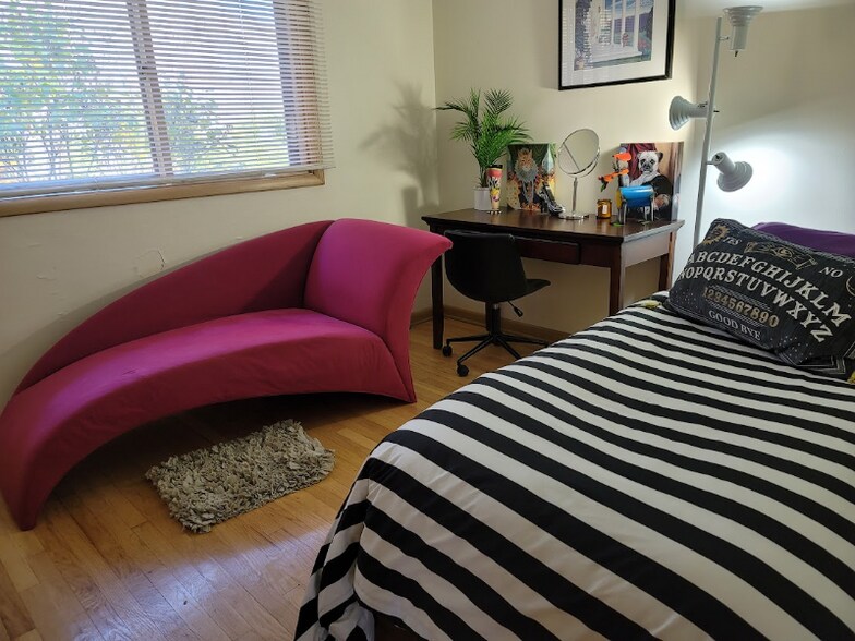 Building Photo - 11810 Schemer Ln