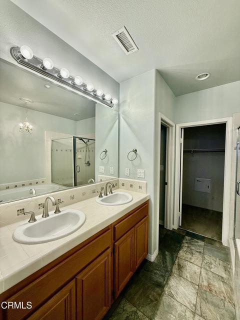 Building Photo - 3343 Shadetree Way