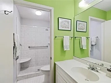 Building Photo - 715 Deer Run Villas