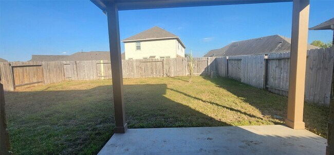 Building Photo - 3710 Alexander Arbor Dr