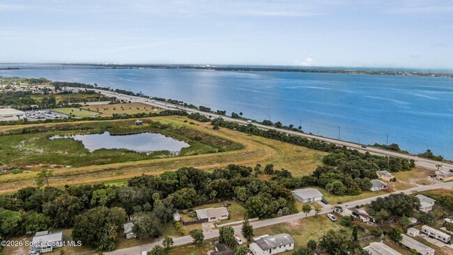 Building Photo - 2759 Myers Dr NE