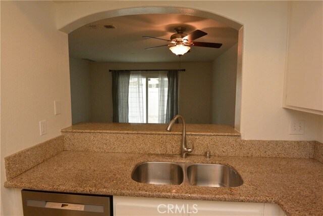Building Photo - 27 Bentwood Ln