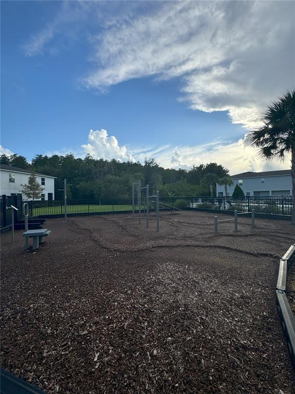 Building Photo - 3370 Beaute Dr