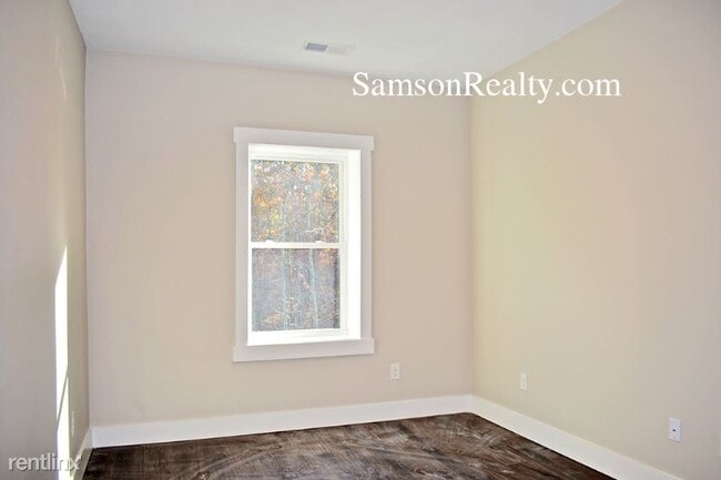 Building Photo - 3 br, 2.5 bath Condo - 1 Charlies Way