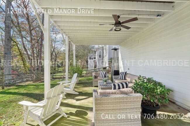 Building Photo - 1250 Mayfield Manor Dr