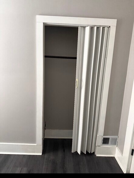 Building Photo - 35 Fearless Ave