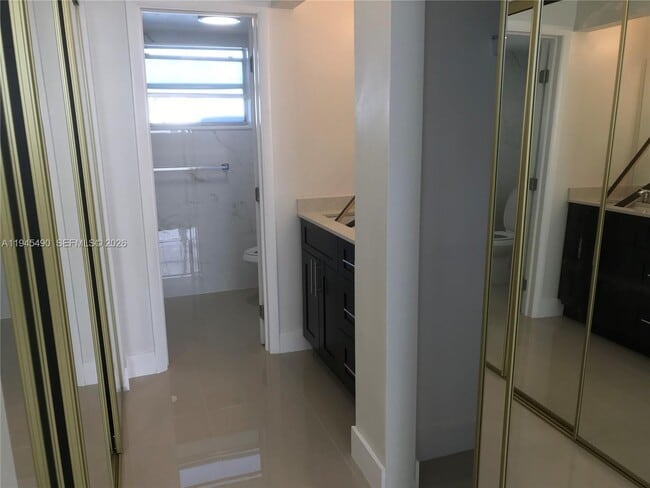 Building Photo - 14170 SW 84th St