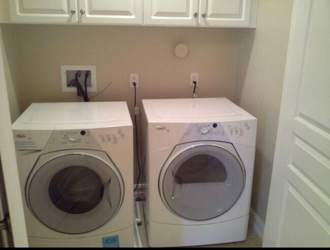 Building Photo - Seabridge Oxnard - 3 bedroom, 2 bath condo...