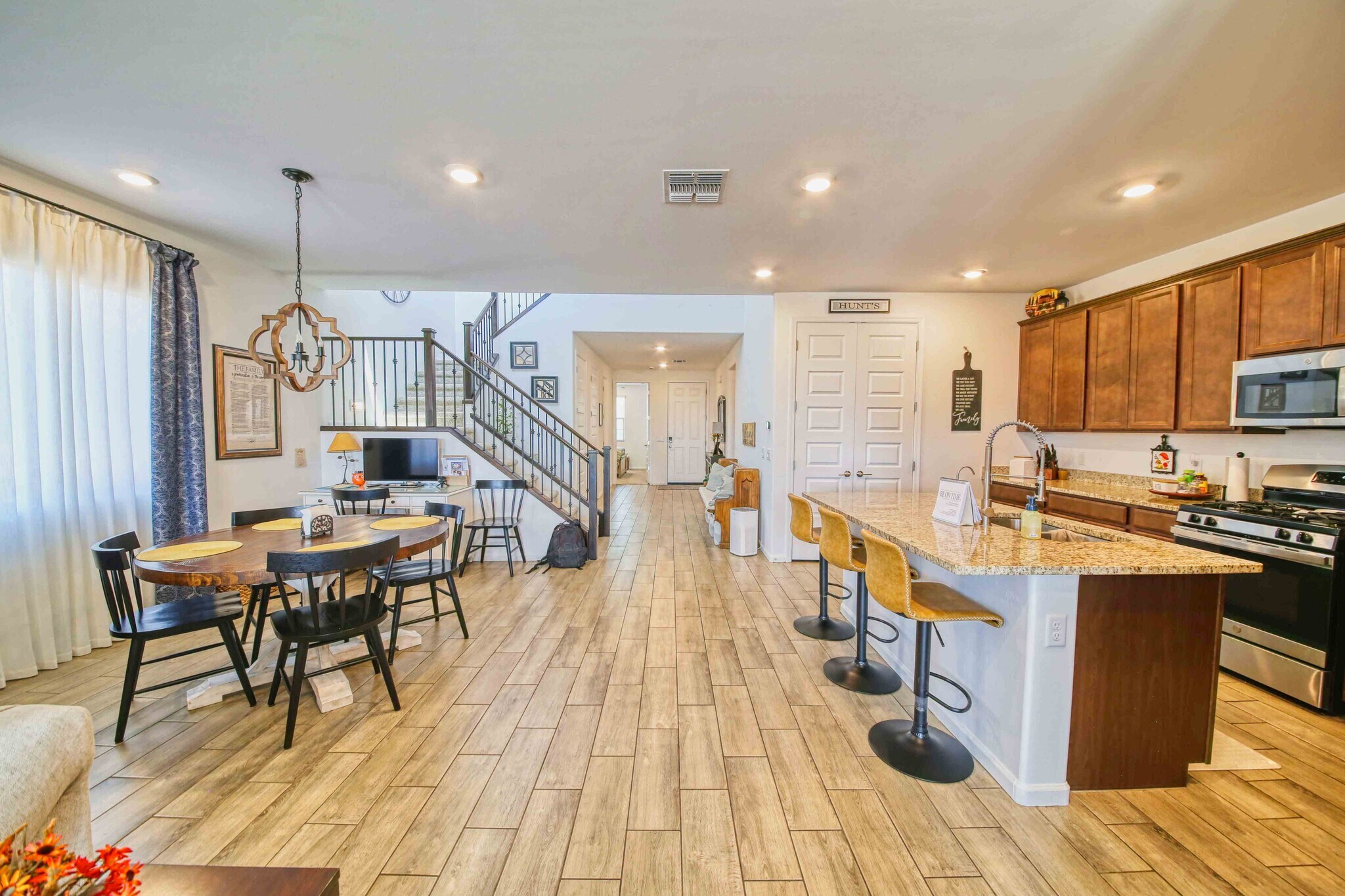 Building Photo - 7856 S Bonanza Park Dr