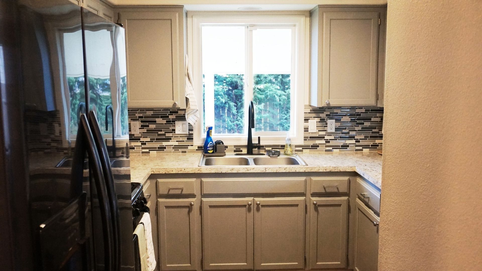 Building Photo - 4398 Northside Dr NE