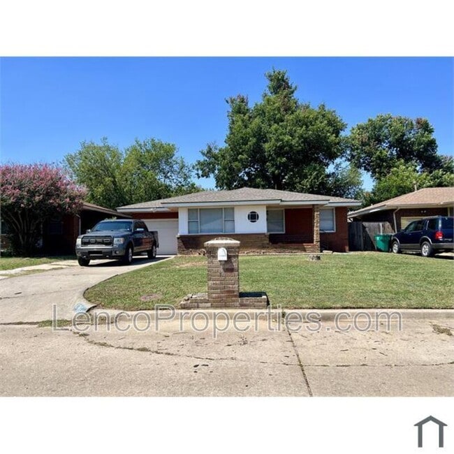 Building Photo - 2741 SW Murray Dr